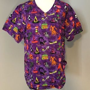 Bio Scrub Top Halloween Shoes Purple XL